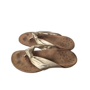Vionic Pippa Gold Leather Comfort Sandal Size 8 Womens